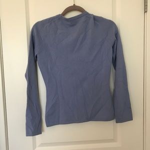 TSE LIGHT BLUE CASHMERE SWEATER, SIZE XS.